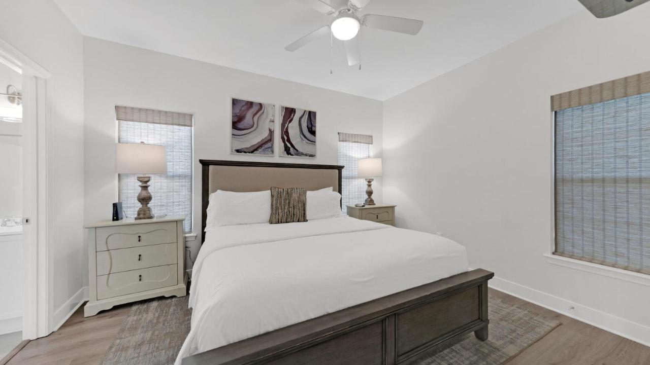 Pelican House - Newly Remodeled, Professionally Decorated, Only About 1 Mile To Seaside! Santa Rosa Beach Exterior photo